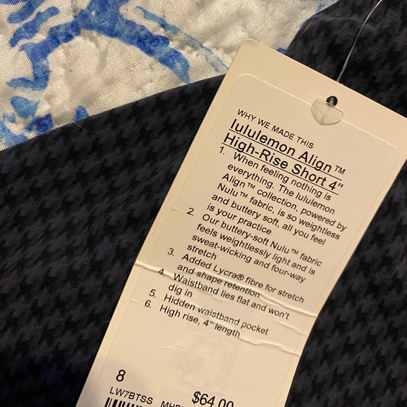 Houndstooth align shorts 4” - Picture 3 of 3